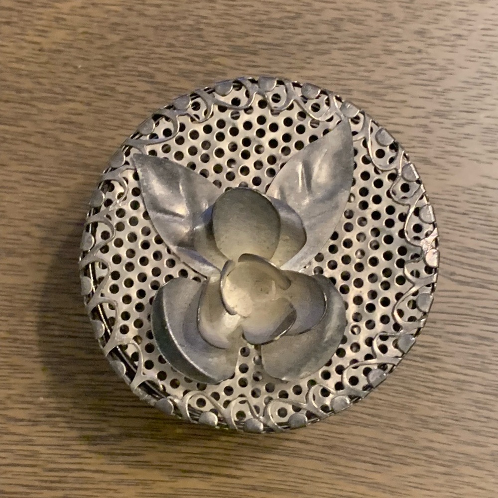 Vintage Silver Rose Filigree Floral Decorative Keepsake Box